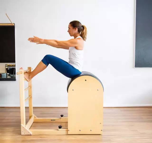브라운 오크 피트니스 장비 조절 가능한 필라테스 래더  - Pilates Yoga Or 리뷰 및 가격